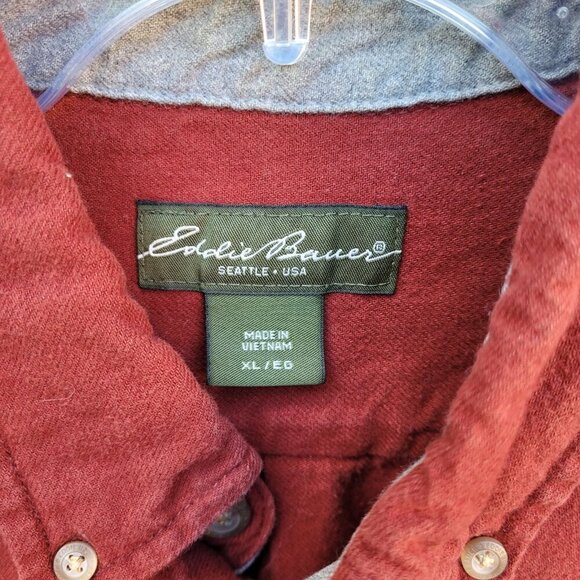 Eddie Bauer Flannel Button Down Shirt Men's Size XL Red Soft Suede Feel - Picture 3 of 8